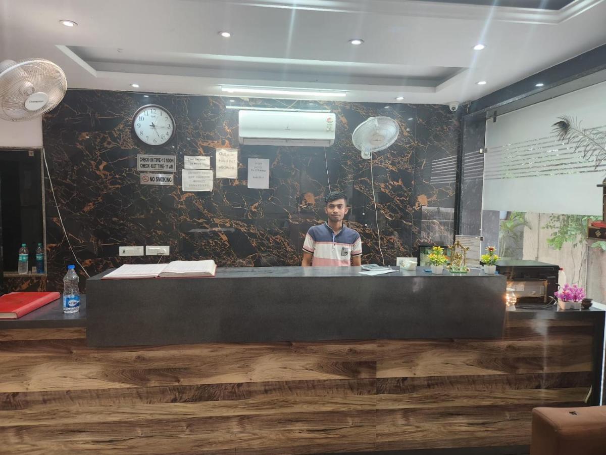 Airport Hotel Ivy With Free Airport Transfr Nova Deli Exterior foto